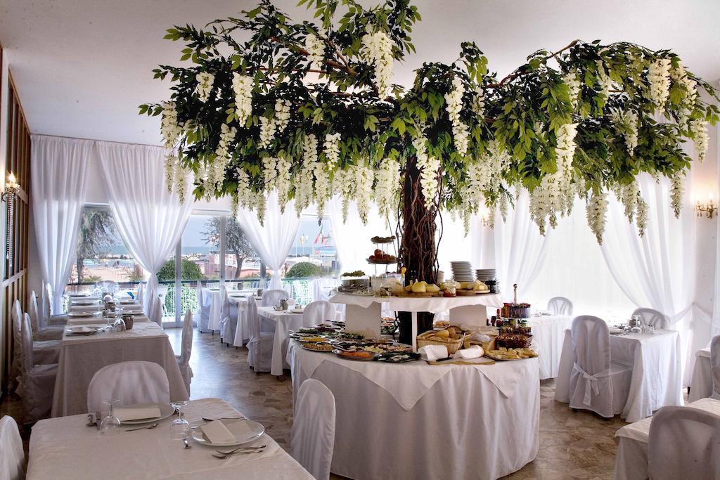 Hotel Heaven Rimini Exterior photo